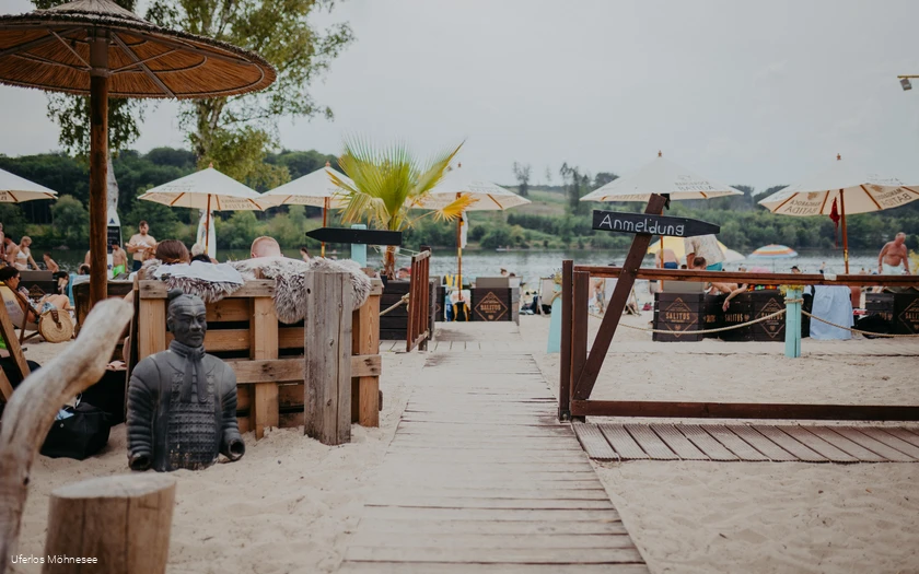 Strandbad Uferlos 1.JPG Strandbad Uferlos 1.JPG