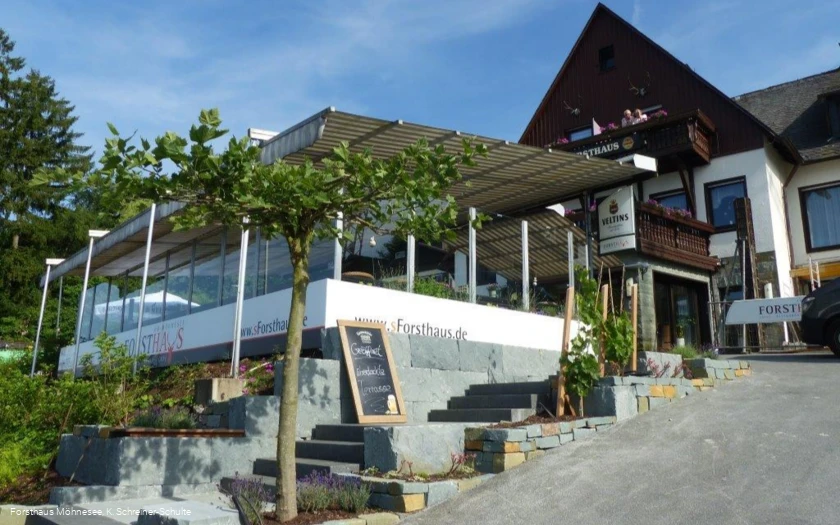 Restaurant Forsthaus am Möhnesee außen.jpg